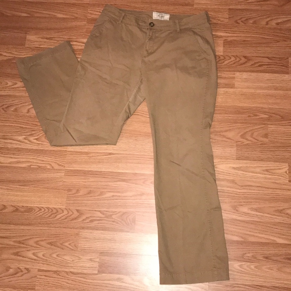 Old Navy Dark Flirt Khakis, Size 8 Regular